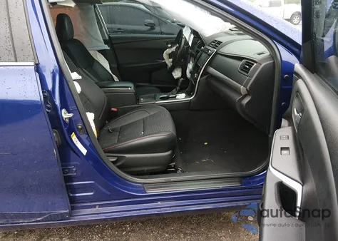 2015 Toyota Camry Se z USA, uszkodzony, nr VIN 4T1BF1FK9FU911043